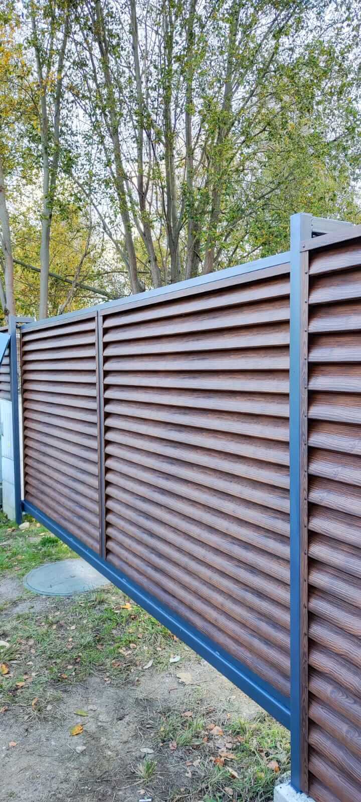 забор-жалюзи с ламелями еврожалюзи printech каштан фото3 в Атырау