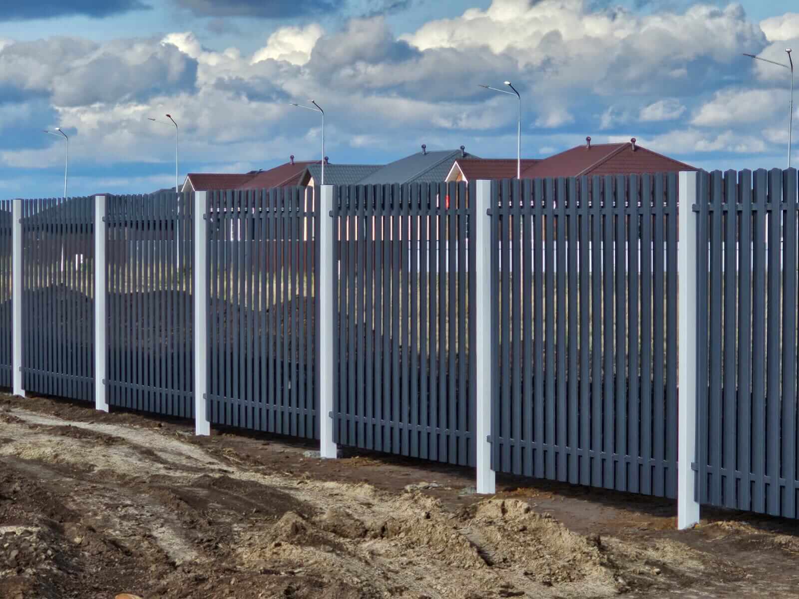 Забор из евроштакетника 234м RAL7024/7024 Серый Графит двусторонний в Атырау