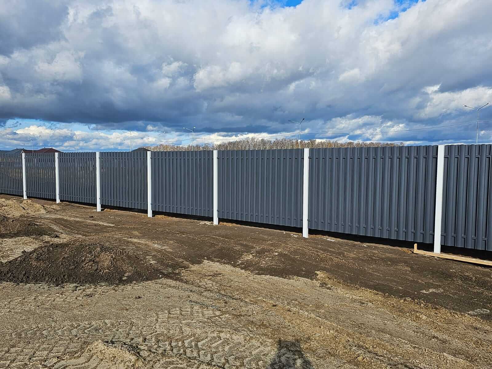 Забор из евроштакетника 234м RAL7024/7024 Серый Графит двусторонний фото 2 в Атырау