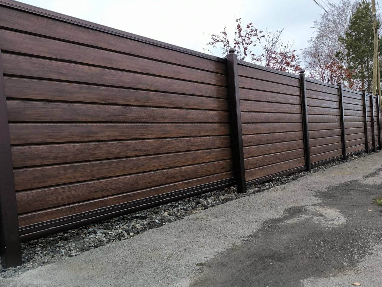 Забор из металлосайдинга Евро-Брус 46м Античное Дерево Принтек фото 5 в Атырау