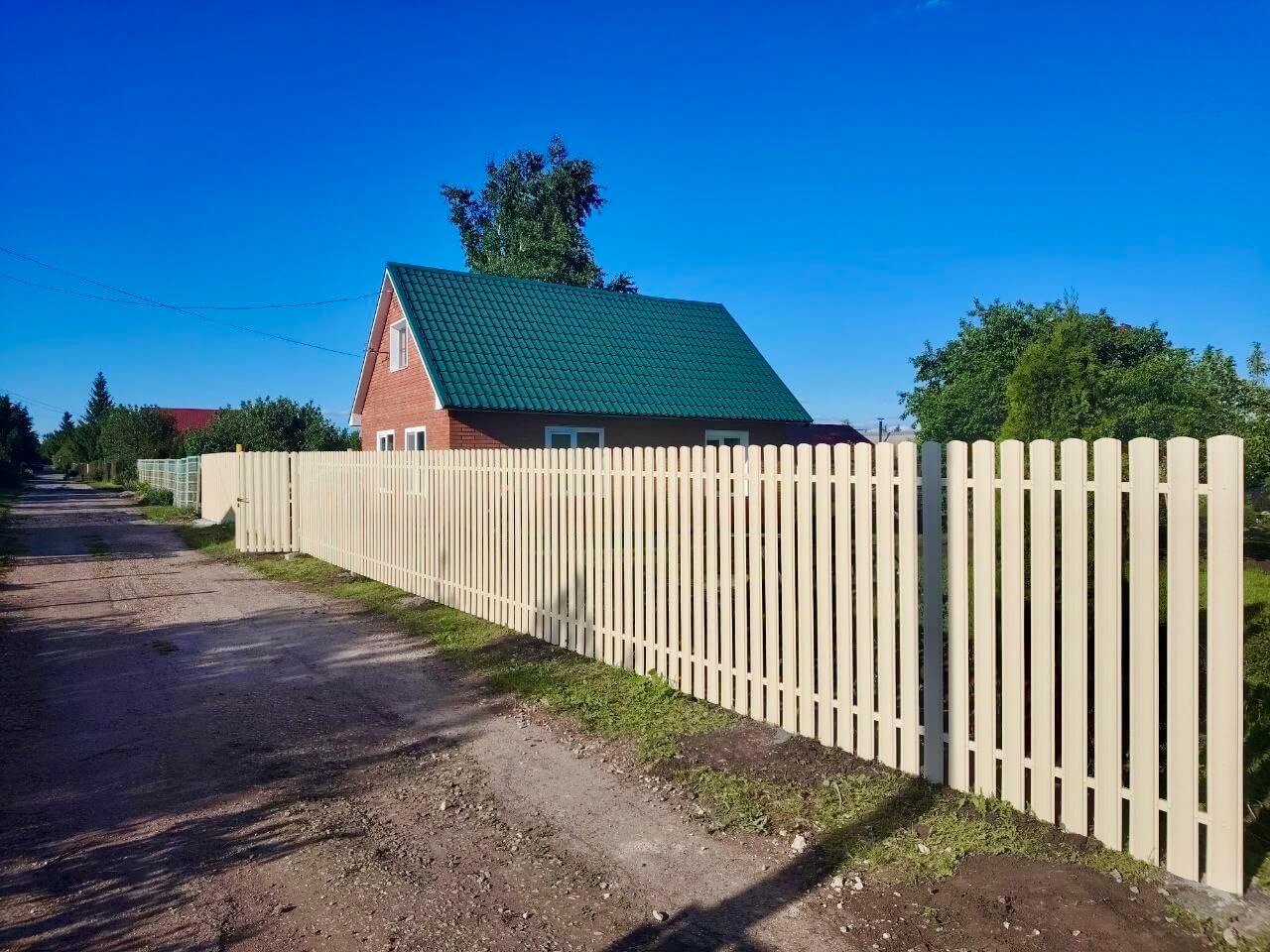 Забор из евроштакетника 16м RAL1015/1015 Слоновая Кость двусторонний в Атырау
