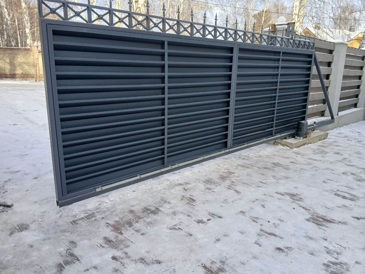 Входная группа из ламелей Хай-Тек RAL7024/7024 Серый Графит двусторонний МАТТЕ фото 8 в Атырау